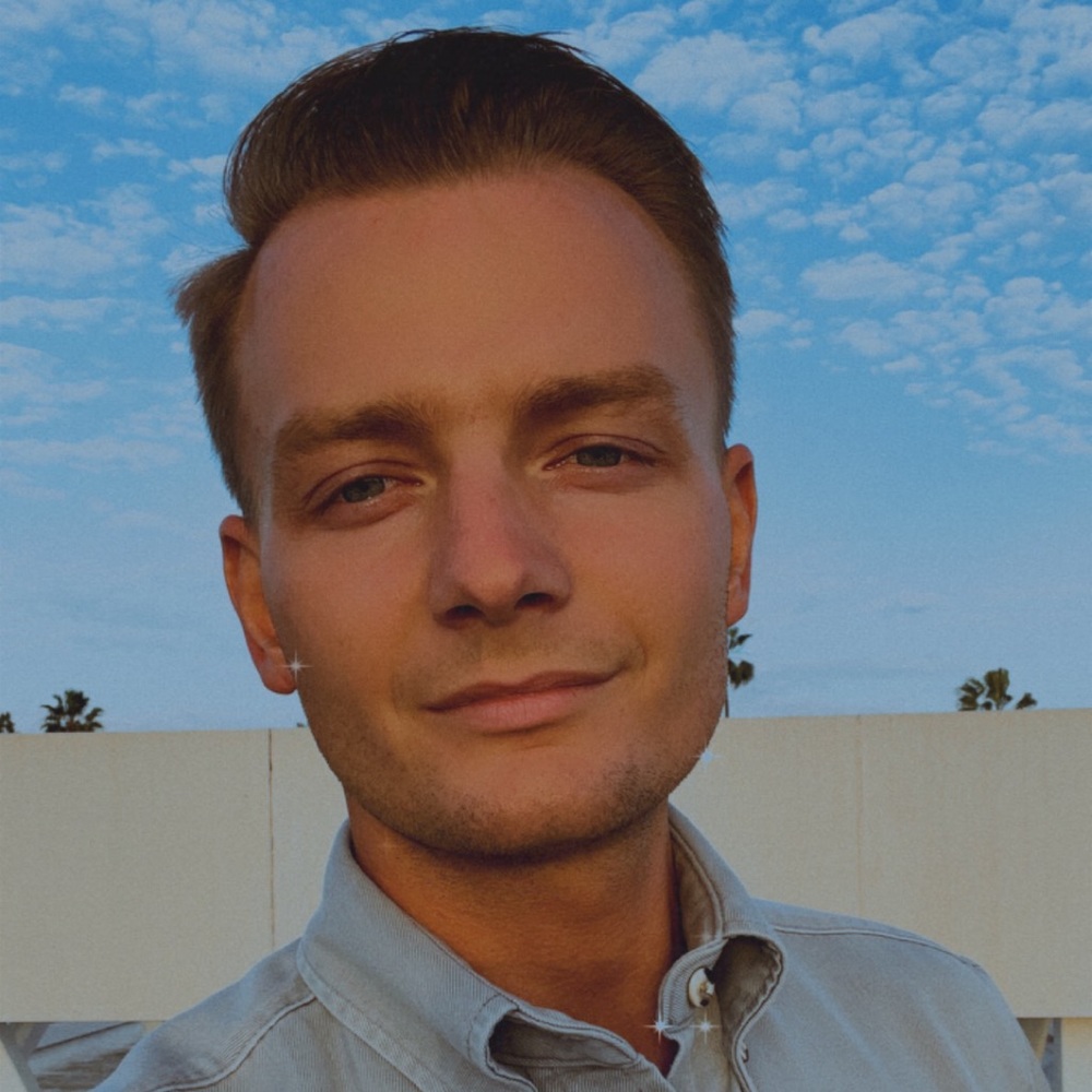 Meet your Posher, Tristen